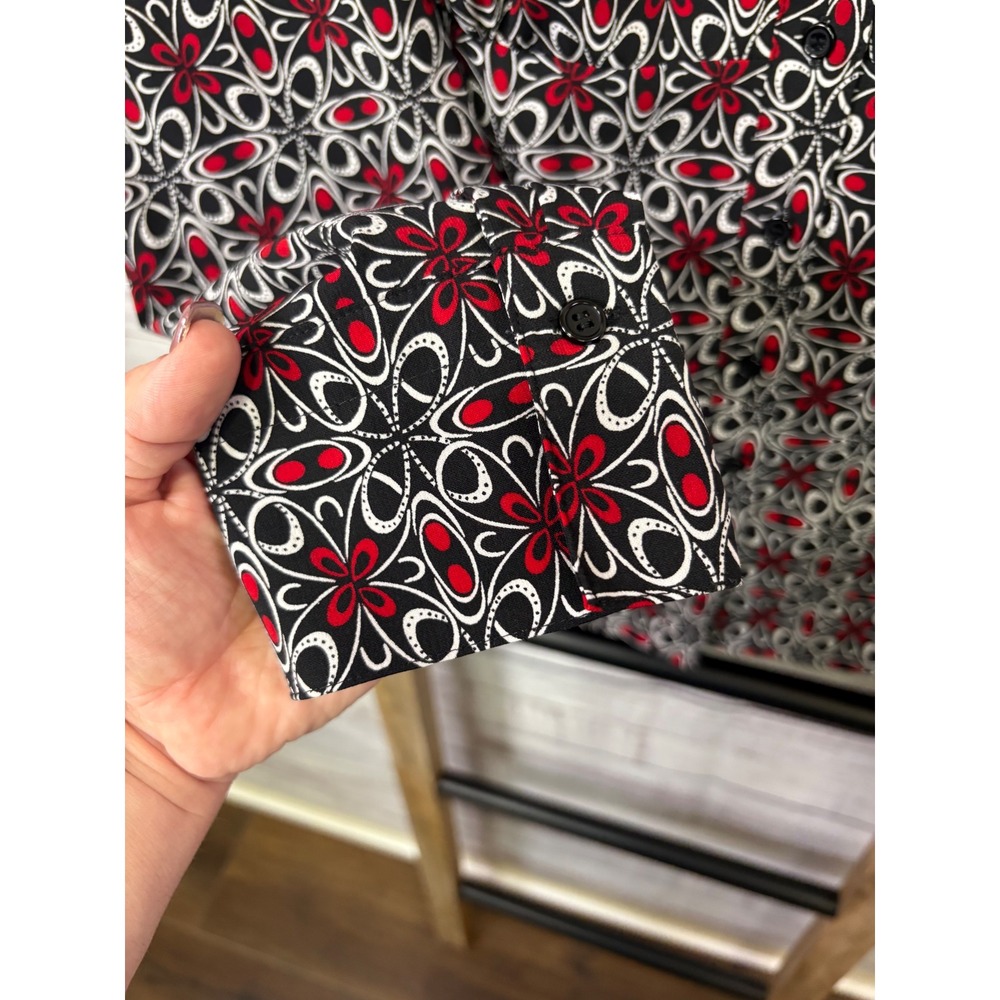 East 5th Womens XL Red Black White Geometric Floral Button Down Blouse - Picture 7 of 11